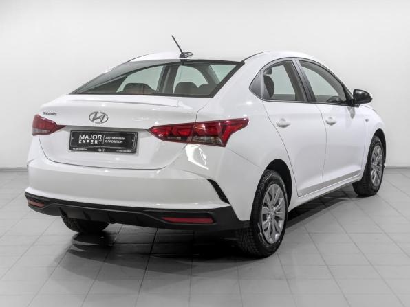 Hyundai Solaris II Рестайлинг с пробегом 2022 года, цена 1 565 000 рублей, 67811 км, седан, Автокод Объявления
