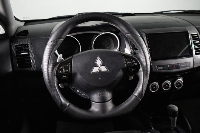 Mitsubishi Outlander II с пробегом 2007 года, цена 1 099 000 рублей, 305000 км, внедорожник, Автокод Объявления