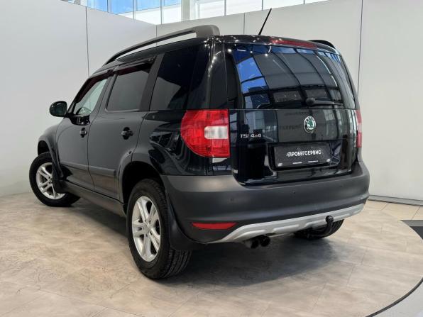 Skoda Yeti I с пробегом 2013 года, цена 980 000 рублей, 267521 км, внедорожник, Автокод Объявления
