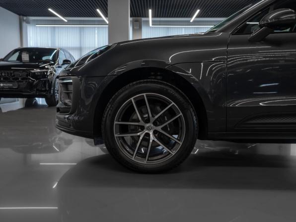 Porsche Macan I Рестайлинг 2 с пробегом 2025 года, цена 10 300 000 рублей, 10 км, внедорожник, Автокод Объявления