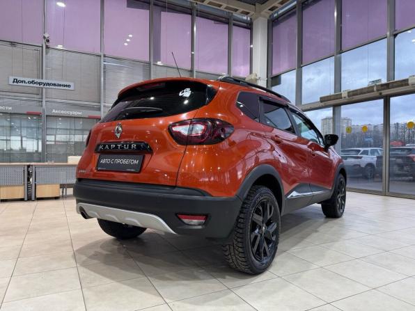 Renault Kaptur I с пробегом 2016 года, цена 1 210 000 рублей, 146800 км, внедорожник, Автокод Объявления
