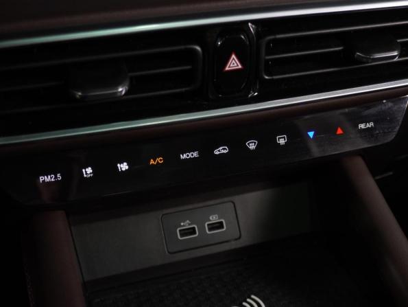 JETOUR X90+ с пробегом 2023 года, цена 2 329 000 рублей, 37854 км, внедорожник, Автокод Объявления