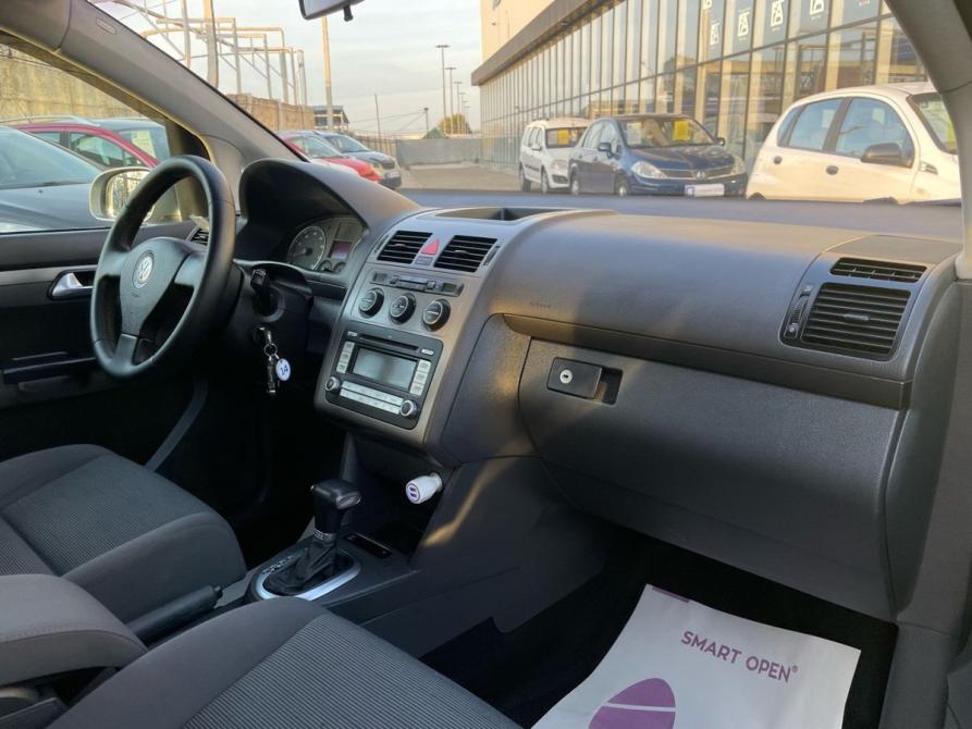 Volkswagen Touran I Рестайлинг Краснодар  - изображение 20