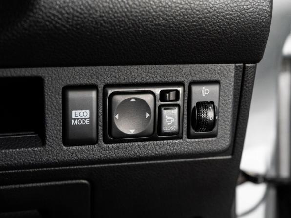 Nissan Tiida I с пробегом 2010 года, цена 890 500 рублей, 59306 км, хэтчбек, Автокод Объявления