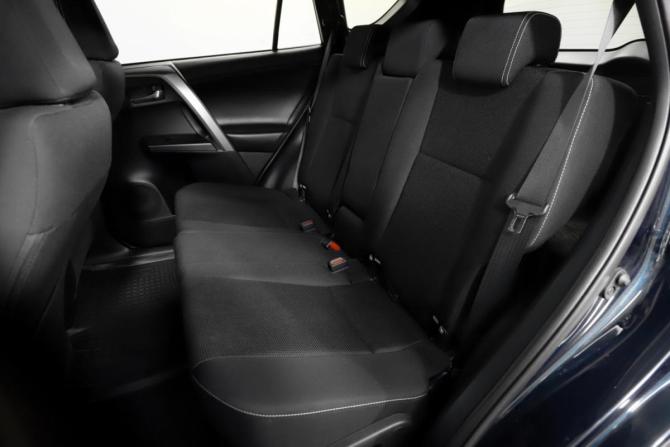 Toyota RAV4 IV (XA40) Рестайлинг с пробегом 2019 года, цена 2 599 000 рублей, 65557 км, внедорожник, Автокод Объявления