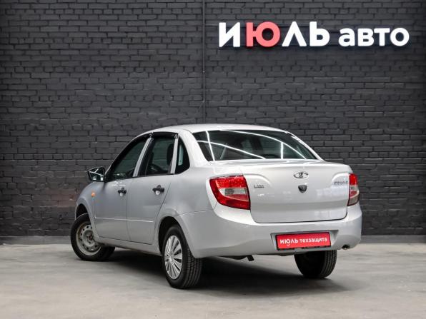 Lada (ВАЗ) Granta I с пробегом 2015 года, цена 390 000 рублей, 177463 км, седан, Автокод Объявления