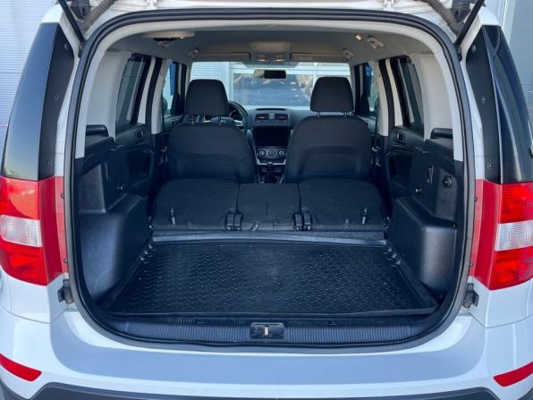 Skoda Yeti I Рестайлинг с пробегом 2015 года, цена 1 279 000 рублей, 132116 км, внедорожник, Автокод Объявления