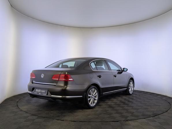 Volkswagen Passat B7 с пробегом 2014 года, цена 1 550 000 рублей, 82388 км, седан, Автокод Объявления