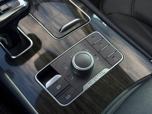 Haval H9 I Рестайлинг с пробегом 2018 года, цена 2 399 000 рублей, 94093 км, внедорожник, Автокод Объявления