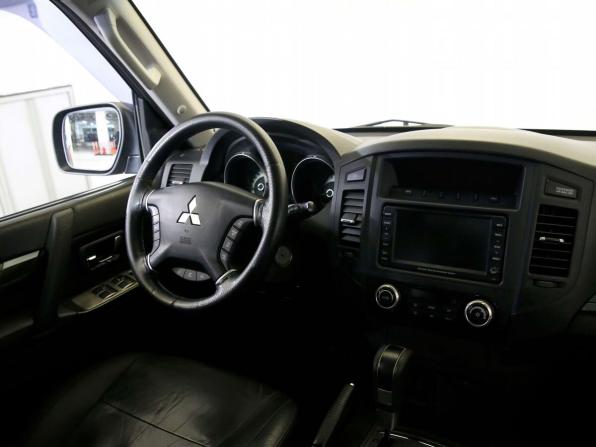 Mitsubishi Pajero IV с пробегом 2011 года, цена 1 350 000 рублей, 269845 км, внедорожник, Автокод Объявления