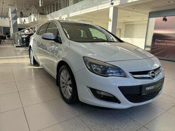 Opel Astra J Рестайлинг с пробегом 2013 года, цена 849 000 рублей, 154350 км, седан, Автокод Объявления