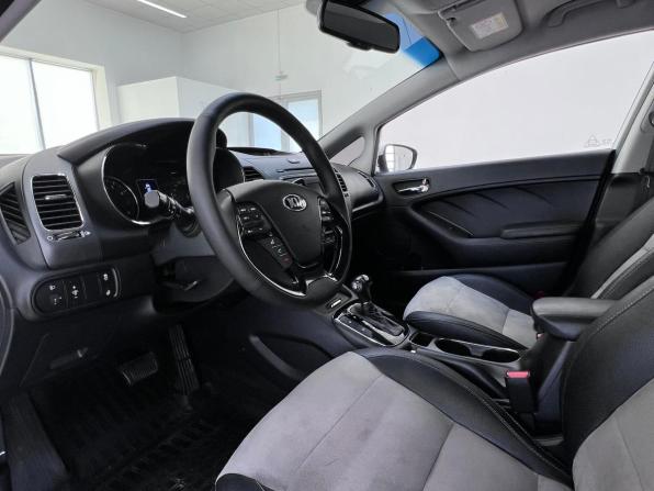 Kia Cerato III Рестайлинг (Classic) с пробегом 2017 года, цена 1 590 000 рублей, 97966 км, седан, Автокод Объявления