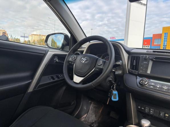 Toyota RAV4 IV (XA40) с пробегом 2013 года, цена 1 550 000 рублей, 267513 км, внедорожник, Автокод Объявления