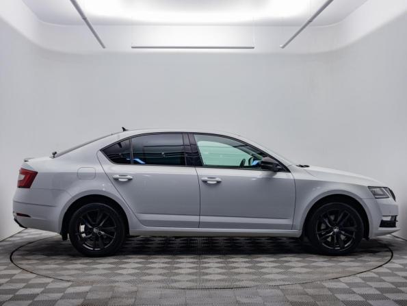 Skoda Octavia III (A7) Рестайлинг с пробегом 2018 года, цена 1 798 000 рублей, 173813 км, лифтбек, Автокод Объявления