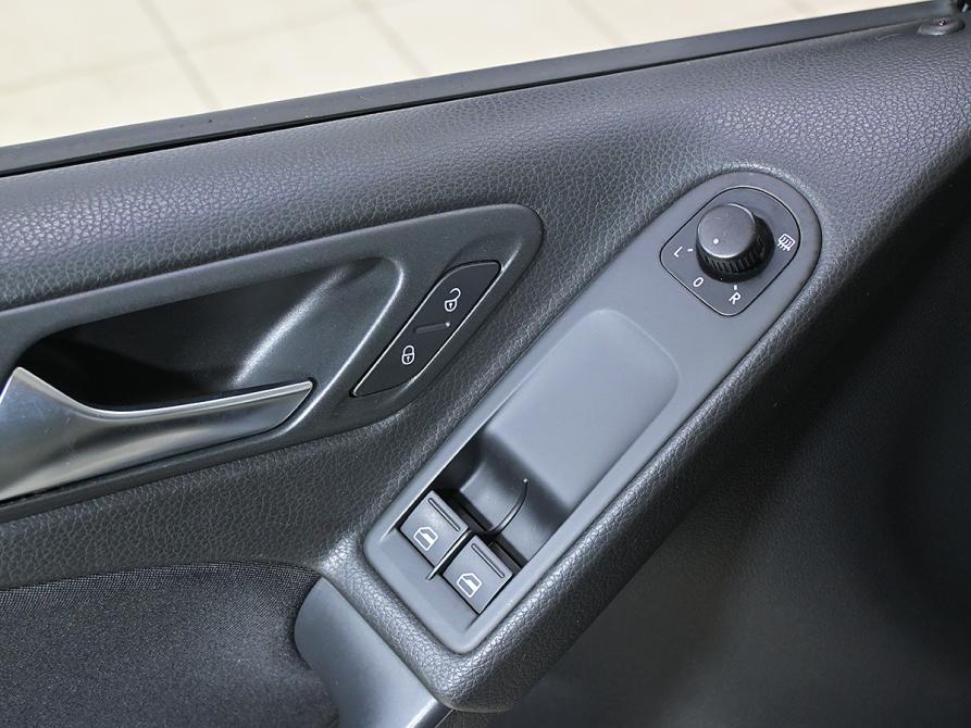 Volkswagen Golf VI Москва  - изображение 13
