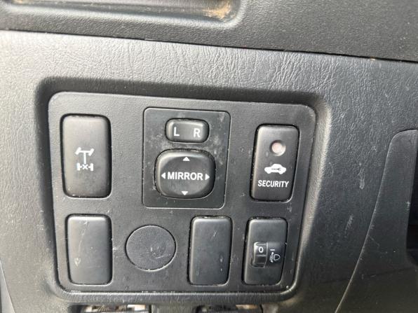 Toyota Hilux VII Рестайлинг с пробегом 2014 года, цена 1 399 000 рублей, 415925 км, offers.body_type.unknown, Автокод Объявления
