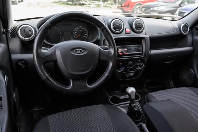 Lada (ВАЗ) Granta I с пробегом 2014 года, цена 549 000 рублей, 97291 км, лифтбек, Автокод Объявления