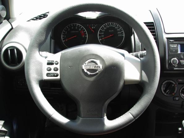 Nissan Note I Рестайлинг с пробегом 2011 года, цена 799 000 рублей, 175605 км, хэтчбек, Автокод Объявления