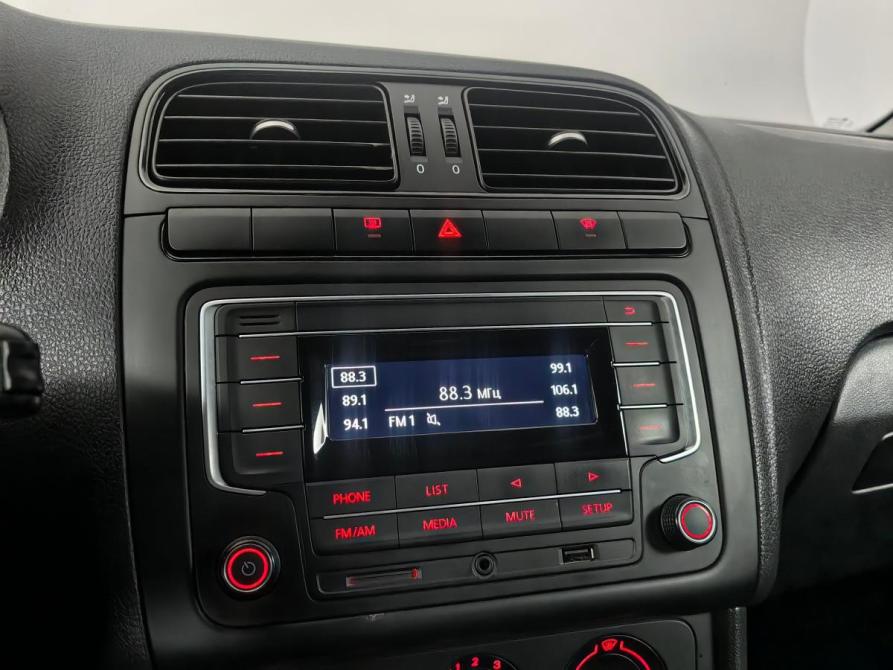 Volkswagen Polo V Рестайлинг Москва  - изображение 17