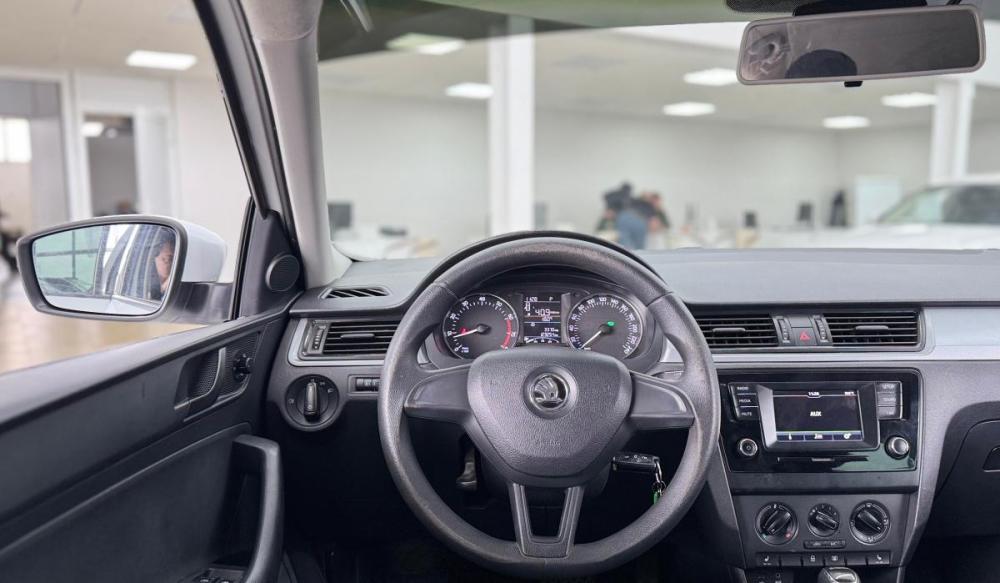 Skoda Rapid I Шахты  - изображение 12