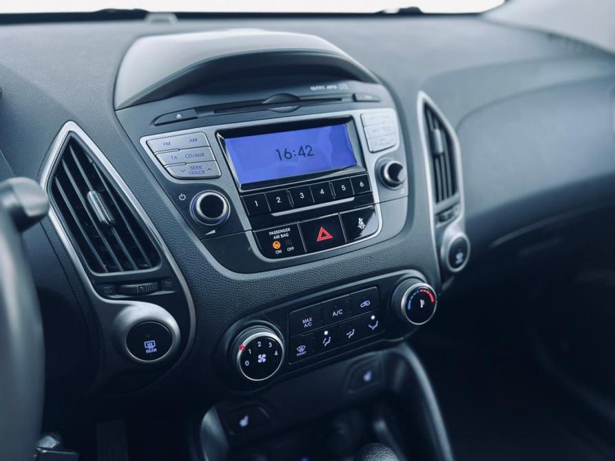 Hyundai ix35 I Санкт-Петербург  - изображение 19