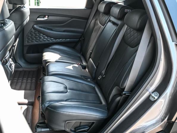 Hyundai Santa Fe IV Рестайлинг с пробегом 2021 года, цена 4 189 000 рублей, 18880 км, внедорожник, Автокод Объявления