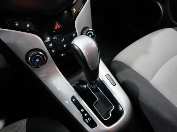 Chevrolet Cruze I Рестайлинг с пробегом 2014 года, цена 878 000 рублей, 135000 км, хэтчбек, Автокод Объявления