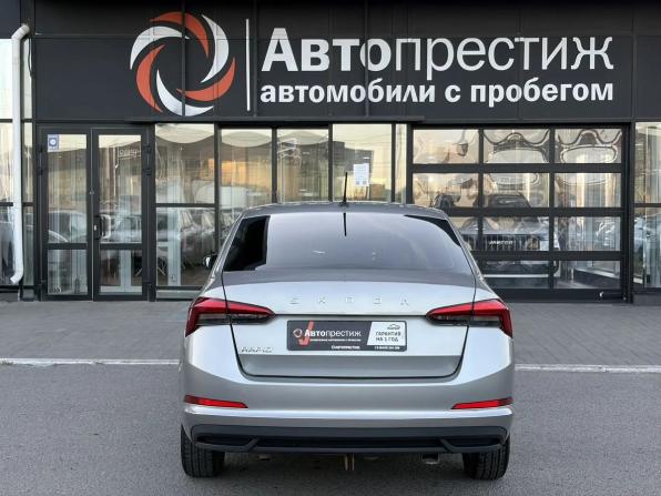 Skoda Rapid II с пробегом 2020 года, цена 946 500 рублей, 97299 км, лифтбек, Автокод Объявления
