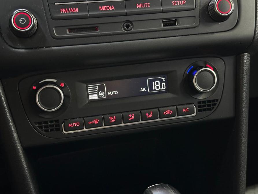 Volkswagen Polo V Рестайлинг Санкт-Петербург  - изображение 14