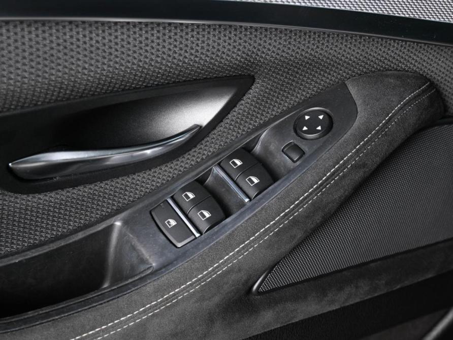 BMW 5 серии VI (F10/F11/F07) Рестайлинг Ростов-на-Дону  - изображение 21