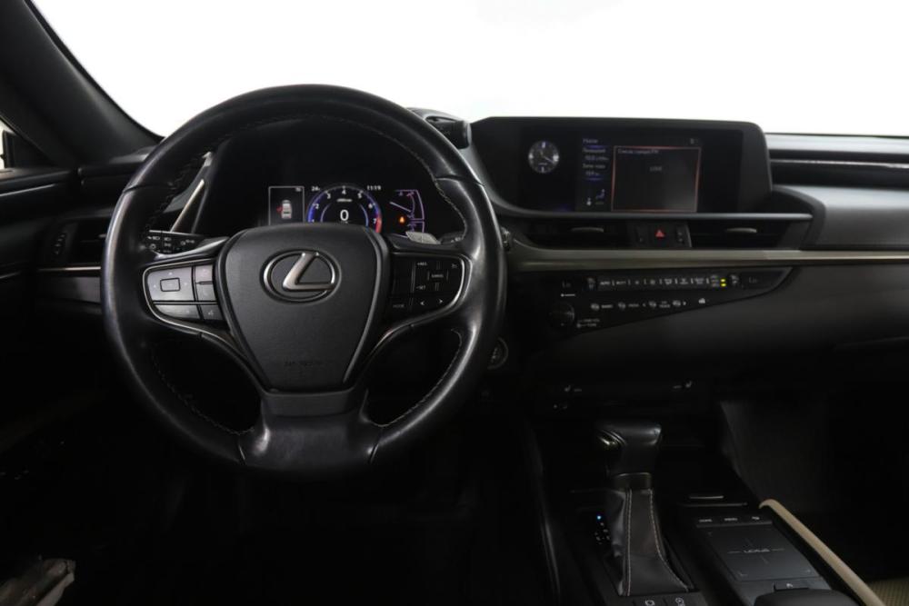 Lexus ES VII Москва  - изображение 19