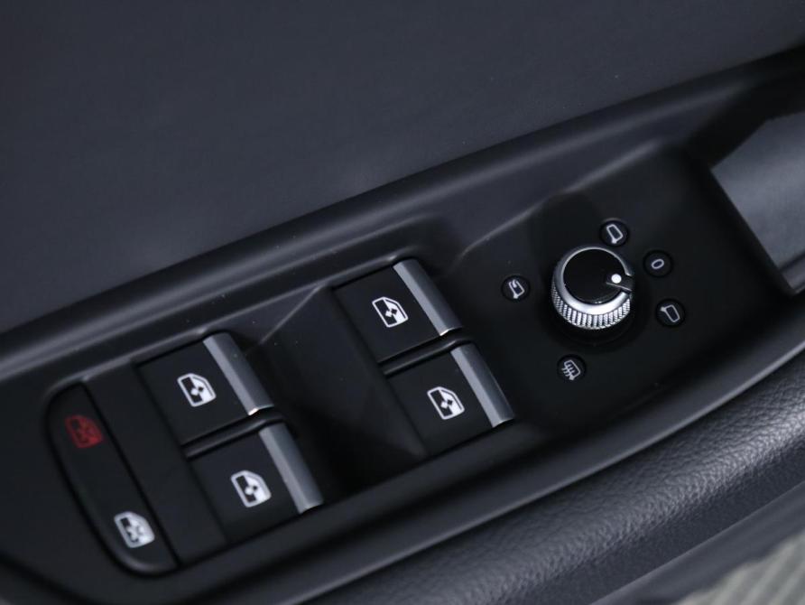 Audi A4 V (B9) Рестайлинг Санкт-Петербург  - изображение 17