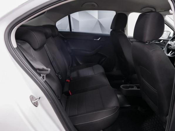 Skoda Rapid I с пробегом 2014 года, цена 811 000 рублей, 225000 км, лифтбек, Автокод Объявления
