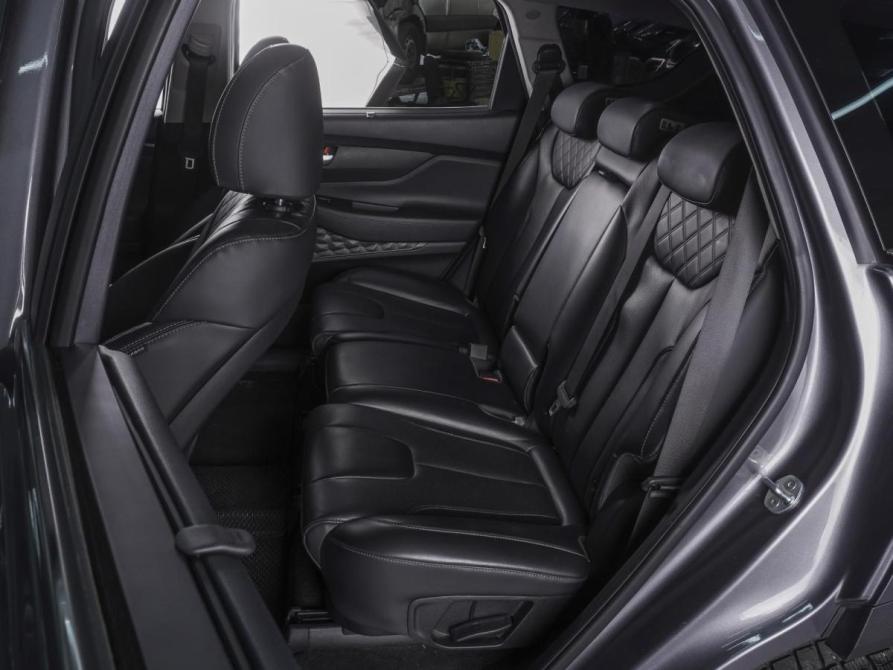 Hyundai Santa Fe IV Рестайлинг Ростов-на-Дону  - изображение 9