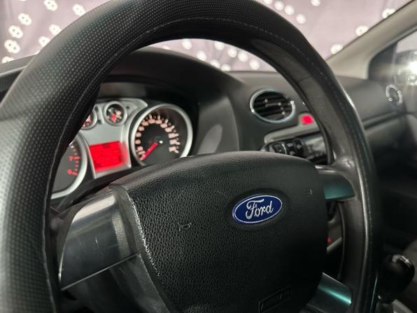 Ford Focus II Рестайлинг с пробегом 2008 года, цена 473 000 рублей, 252481 км, седан, Автокод Объявления