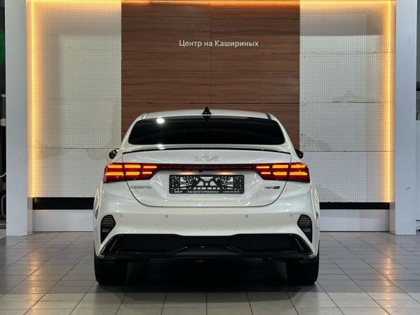 Kia Cerato IV Рестайлинг с пробегом 2022 года, цена 2 899 999 рублей, 35952 км, седан, Автокод Объявления