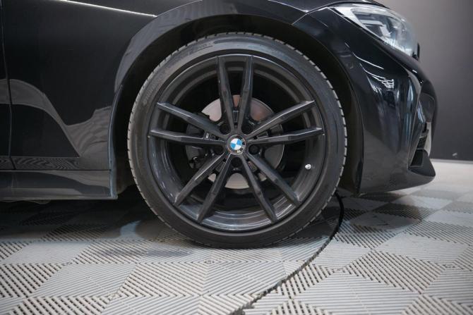 BMW 3 серии VII (G2x) с пробегом 2019 года, цена 3 490 000 рублей, 130000 км, седан, Автокод Объявления