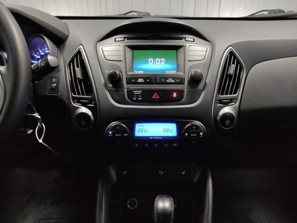 Hyundai ix35 I Рестайлинг с пробегом 2013 года, цена 1 100 000 рублей, 231081 км, внедорожник, Автокод Объявления