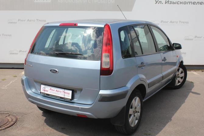 Ford Fusion I Рестайлинг с пробегом 2006 года, цена 430 000 рублей, 186947 км, хэтчбек, Автокод Объявления