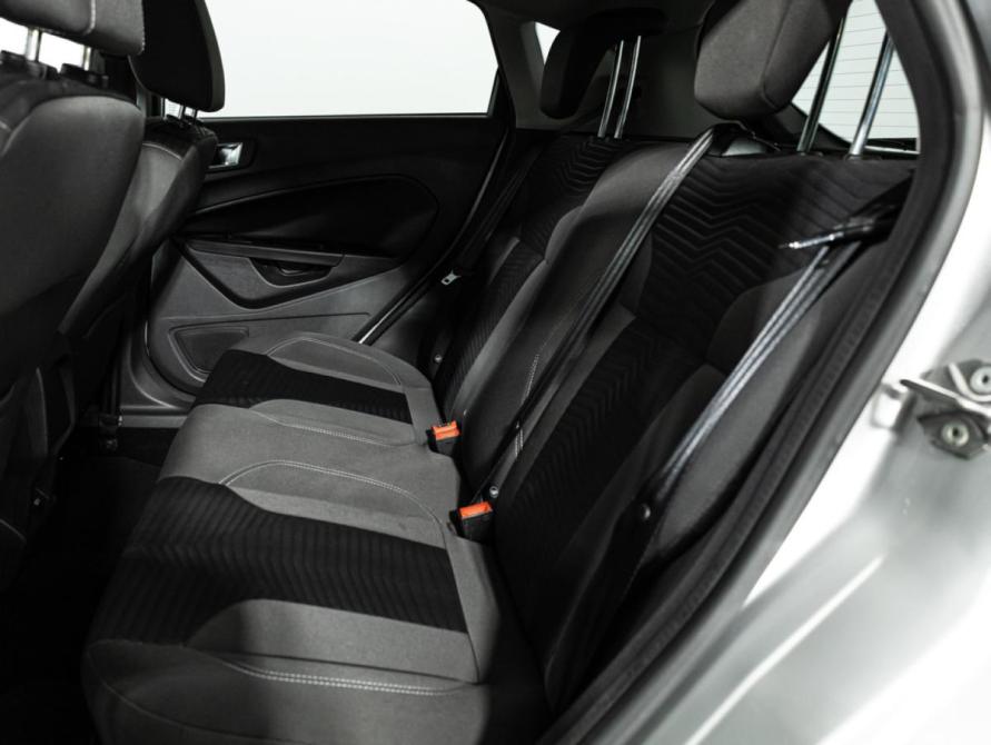 Ford Fiesta Mk6 Рестайлинг Санкт-Петербург  - изображение 10