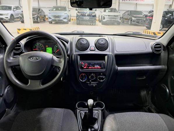 Lada (ВАЗ) Granta I с пробегом 2017 года, цена 310 000 рублей, 165573 км, седан, Автокод Объявления
