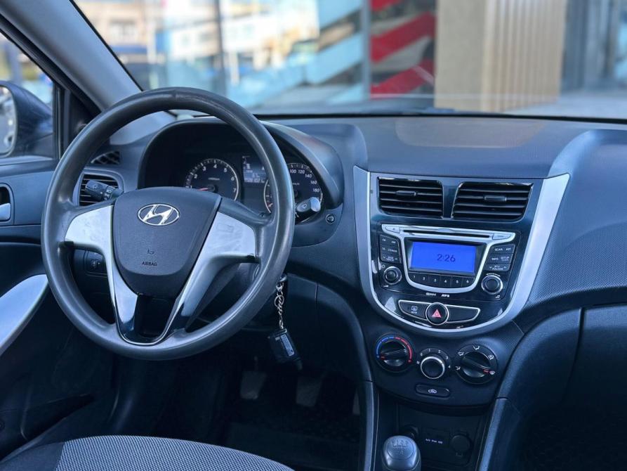 Hyundai Solaris I Архангельск  - изображение 11