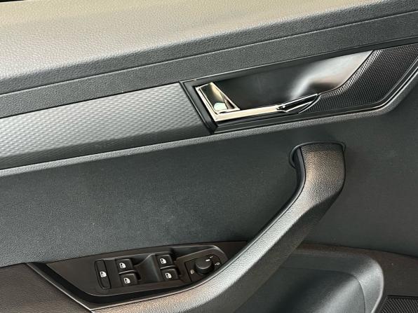 Skoda Karoq I с пробегом 2021 года, цена 2 249 000 рублей, 38000 км, внедорожник, Автокод Объявления
