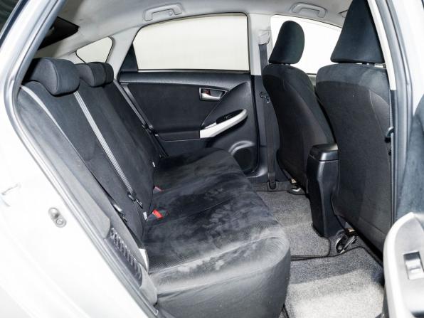 Toyota Prius III Рестайлинг (XW30) с пробегом 2012 года, цена 1 135 000 рублей, 191400 км, лифтбек, Автокод Объявления