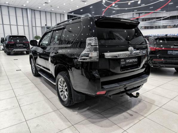 Toyota Land Cruiser Prado 150 Series Рестайлинг 1 с пробегом 2016 года, цена 3 830 000 рублей, 203142 км, внедорожник, Автокод Объявления