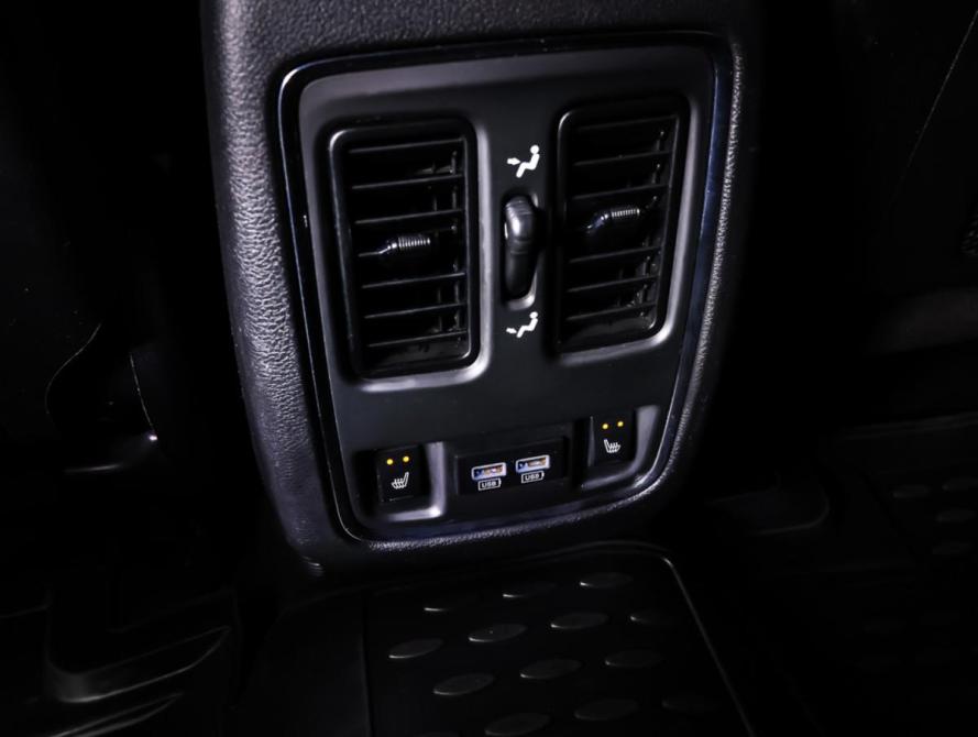 Jeep Grand Cherokee IV (WK2) Рестайлинг Москва  - изображение 19