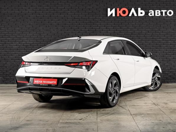 Hyundai Elantra VII (CN7) Рестайлинг с пробегом 2025 года, цена 3 245 000 рублей, 112 км, седан, Автокод Объявления