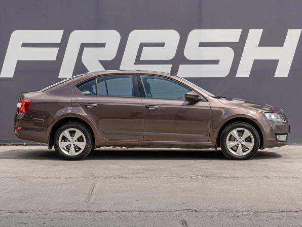 Skoda Octavia III (A7) с пробегом 2015 года, цена 1 229 000 рублей, 267518 км, лифтбек, Автокод Объявления