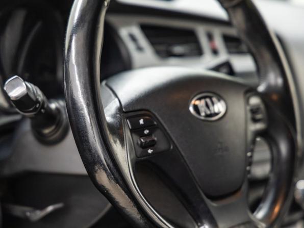 Kia Ceed II с пробегом 2012 года, цена 788 000 рублей, 184502 км, хэтчбек, Автокод Объявления