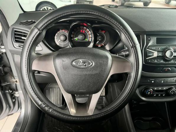 Lada (ВАЗ) Vesta I с пробегом 2017 года, цена 595 000 рублей, 194980 км, седан, Автокод Объявления